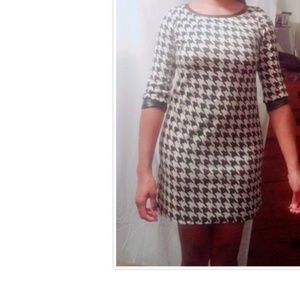 BOGO 2-$25, 3-$30 Checkered-Print | 3/4 Sleeve